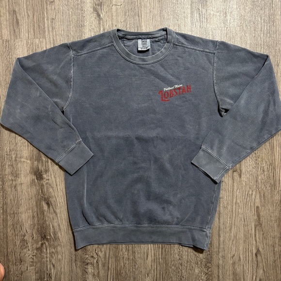 Comfort Colors Lobstah Maine Sweatshirt Gray Graphic Crewneck Size Small - Picture 2 of 11